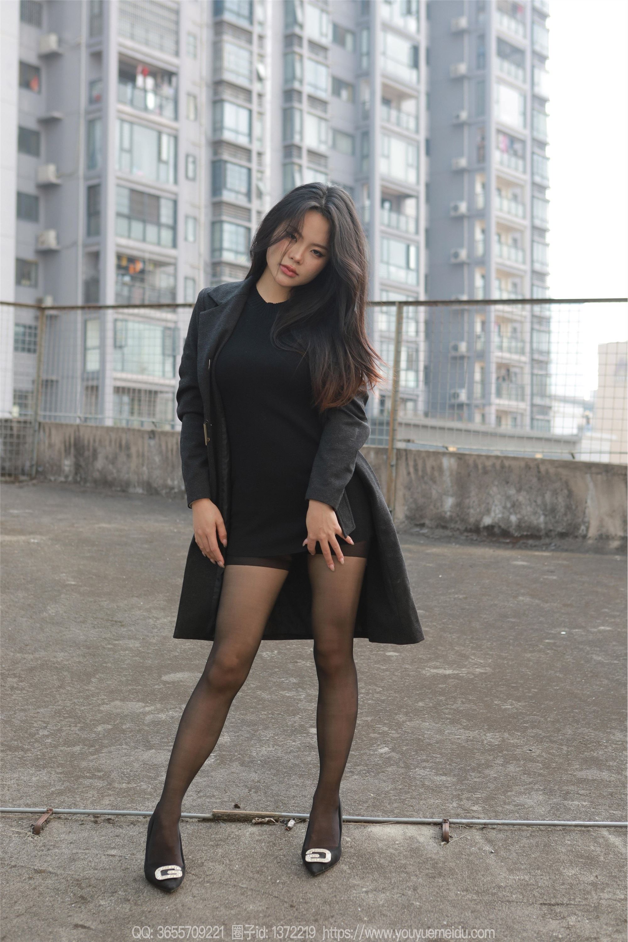 IESS异思趣向  2025.01.02 丝享家 1940 兔兔《黑丝女人》